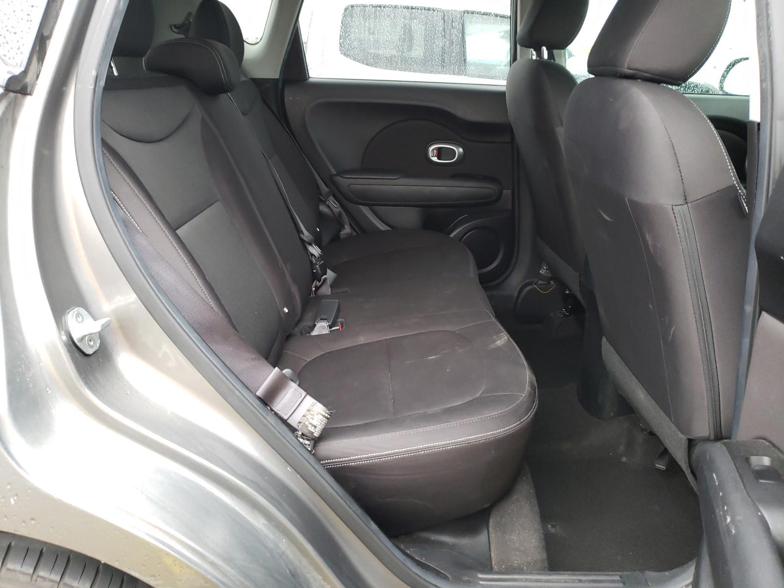 Photo 6 from auction – 2015 KIA SOUL with VIN KNDJN2A29F7202501