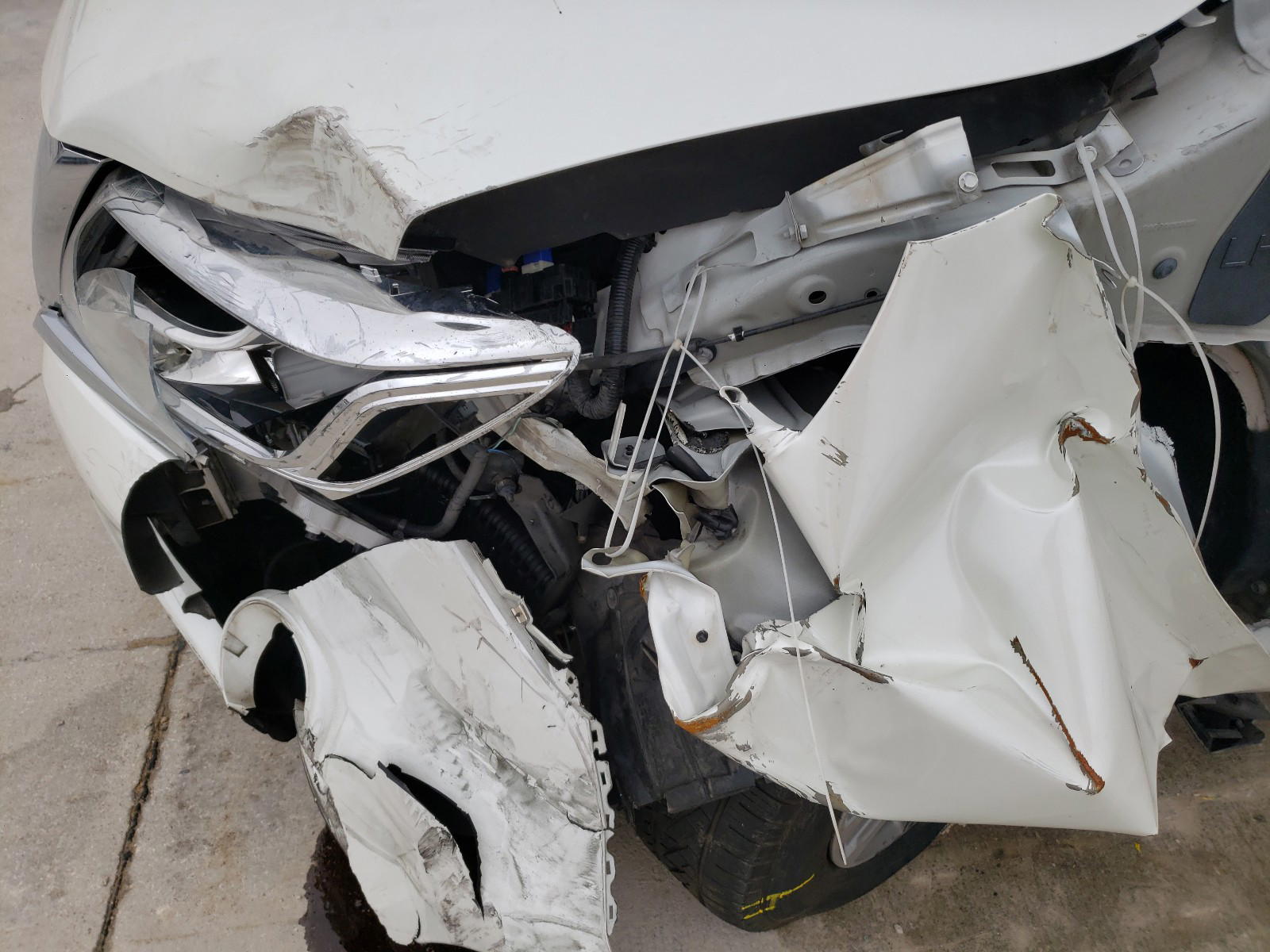 Photo 9 from auction – 2015 NISSAN PATHFINDER with VIN 5N1AR2MN5FC705343