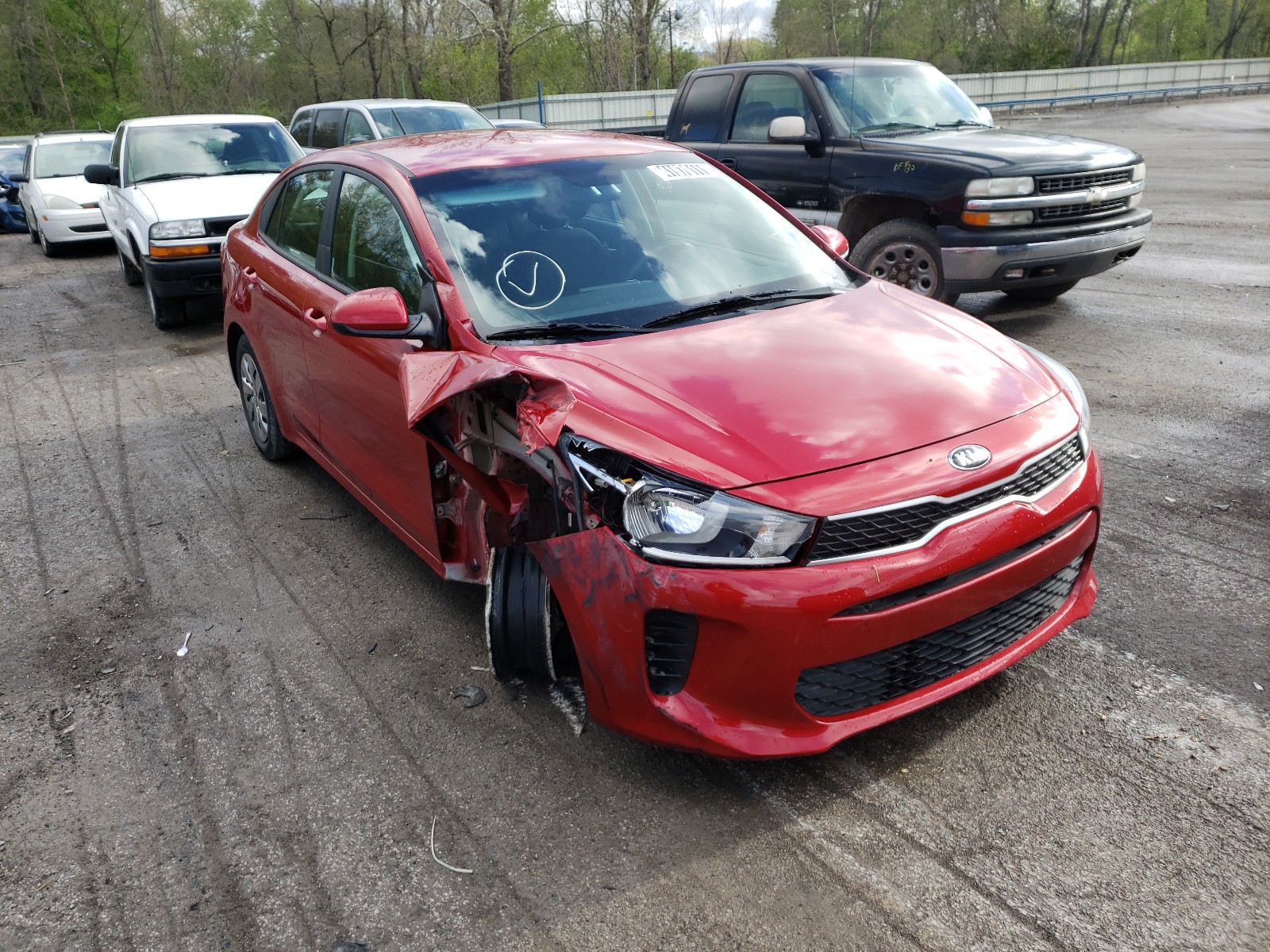 KIA RIO S 2019 with VIN 3KPA24AB7KE166290 - Photo from auction