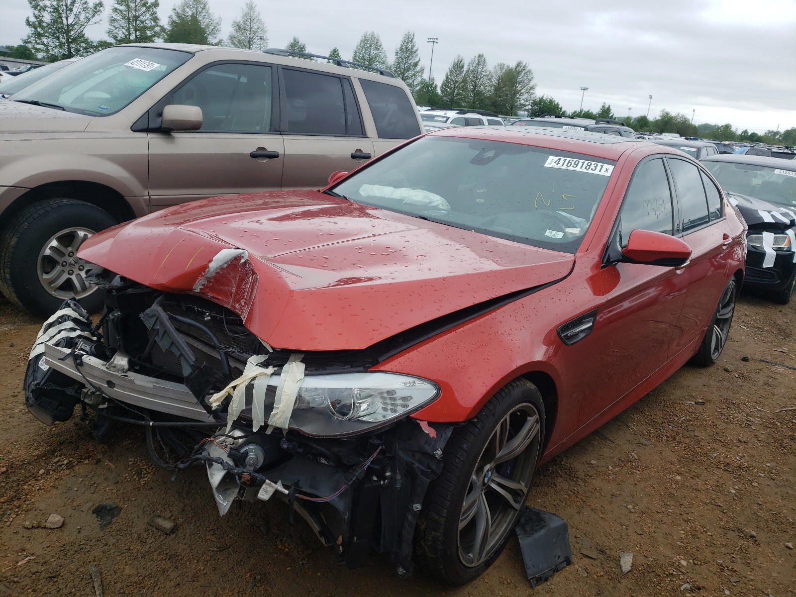 Photo 2 from auction – 2013 BMW M5 with VIN WBSFV9C55DC773132