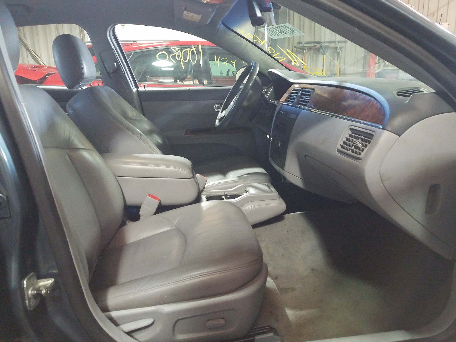 Photo 5 from auction – 2006 BUICK LACROSSE C with VIN 2G4WD582961189001