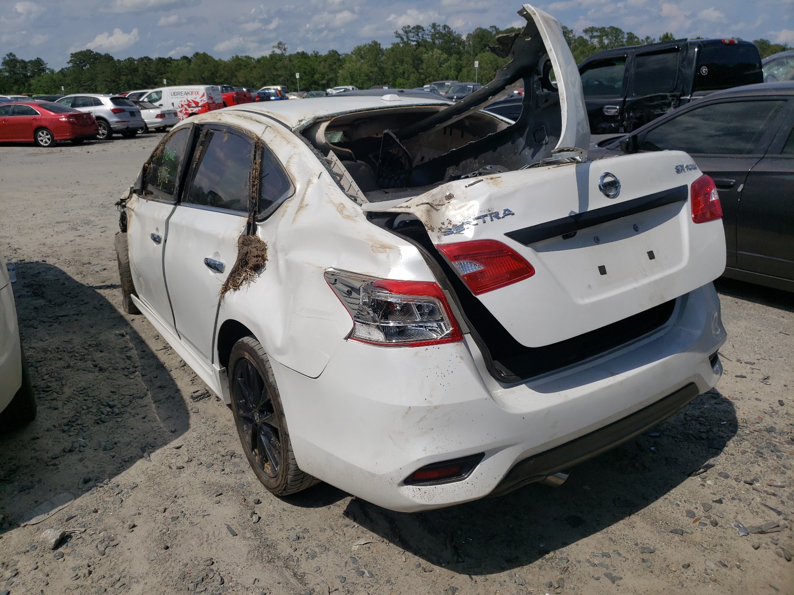 Photo 3 from auction – 2017 NISSAN SENTRA SR with VIN 3N1CB7AP9HY276127