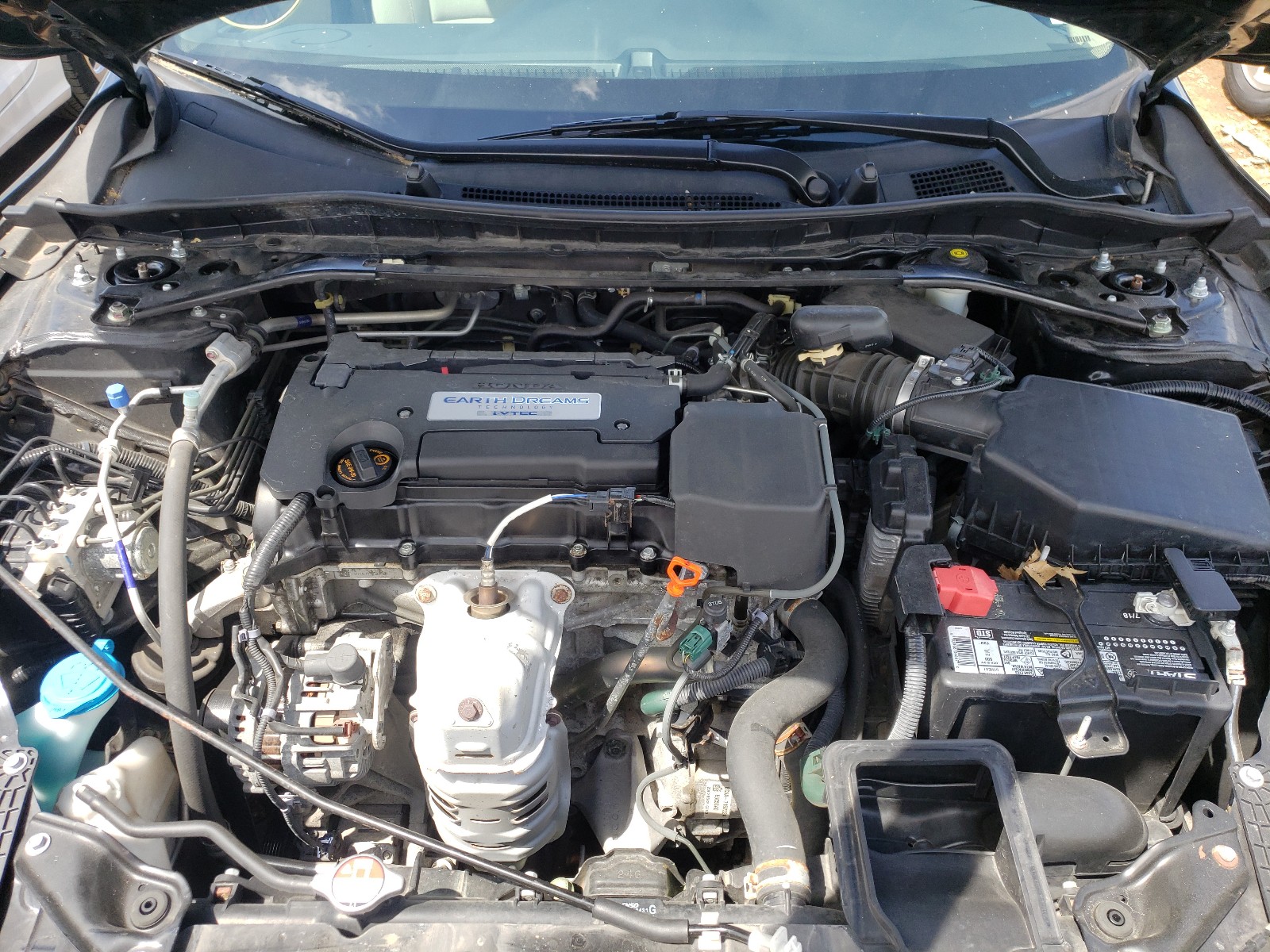 Photo 7 from auction – 2014 HONDA ACCORD EX with VIN 1HGCR2F75EA140017