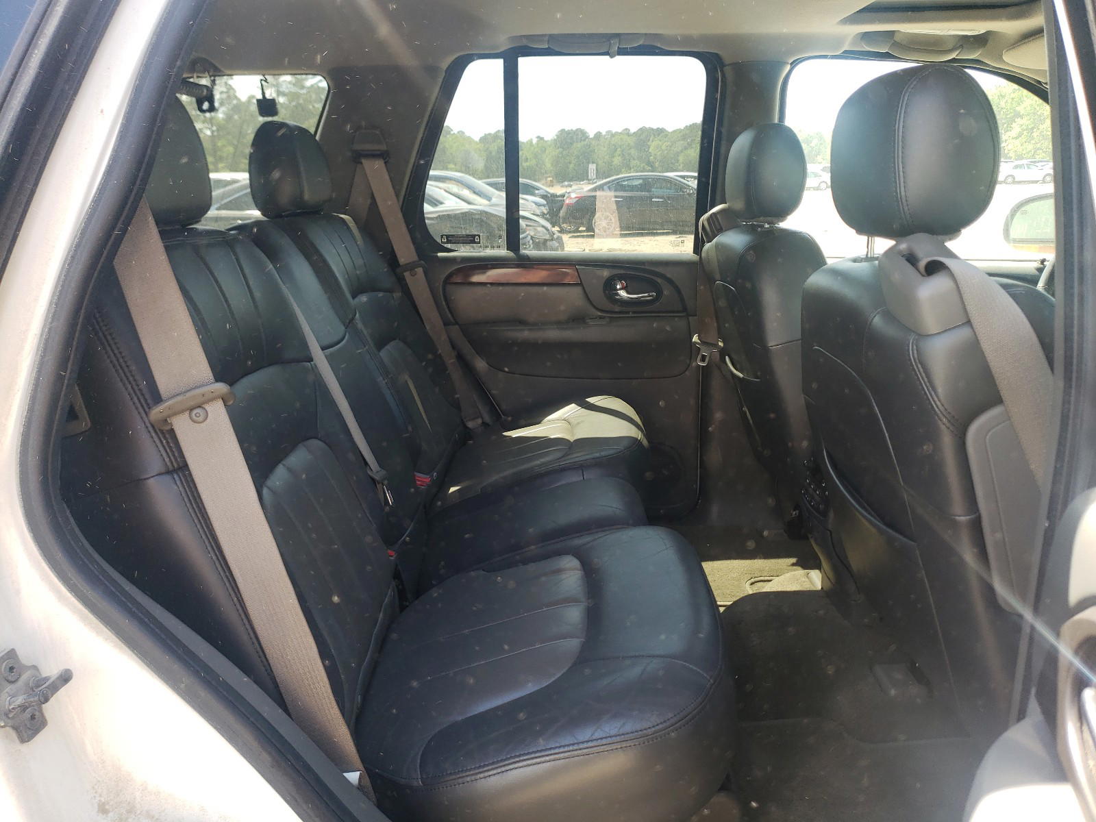 Photo 6 from auction – 2002 GMC ENVOY with VIN 1GKDT13S822460725