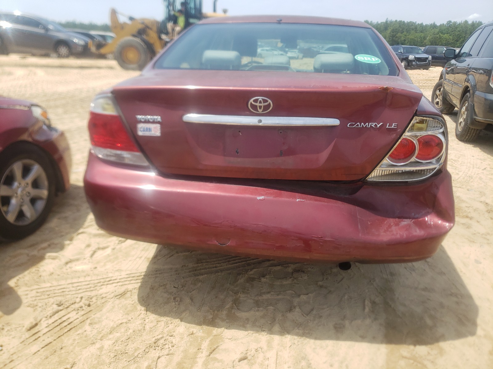 Photo 9 from auction – 2005 TOYOTA CAMRY LE with VIN 4T1BE32K75U039769