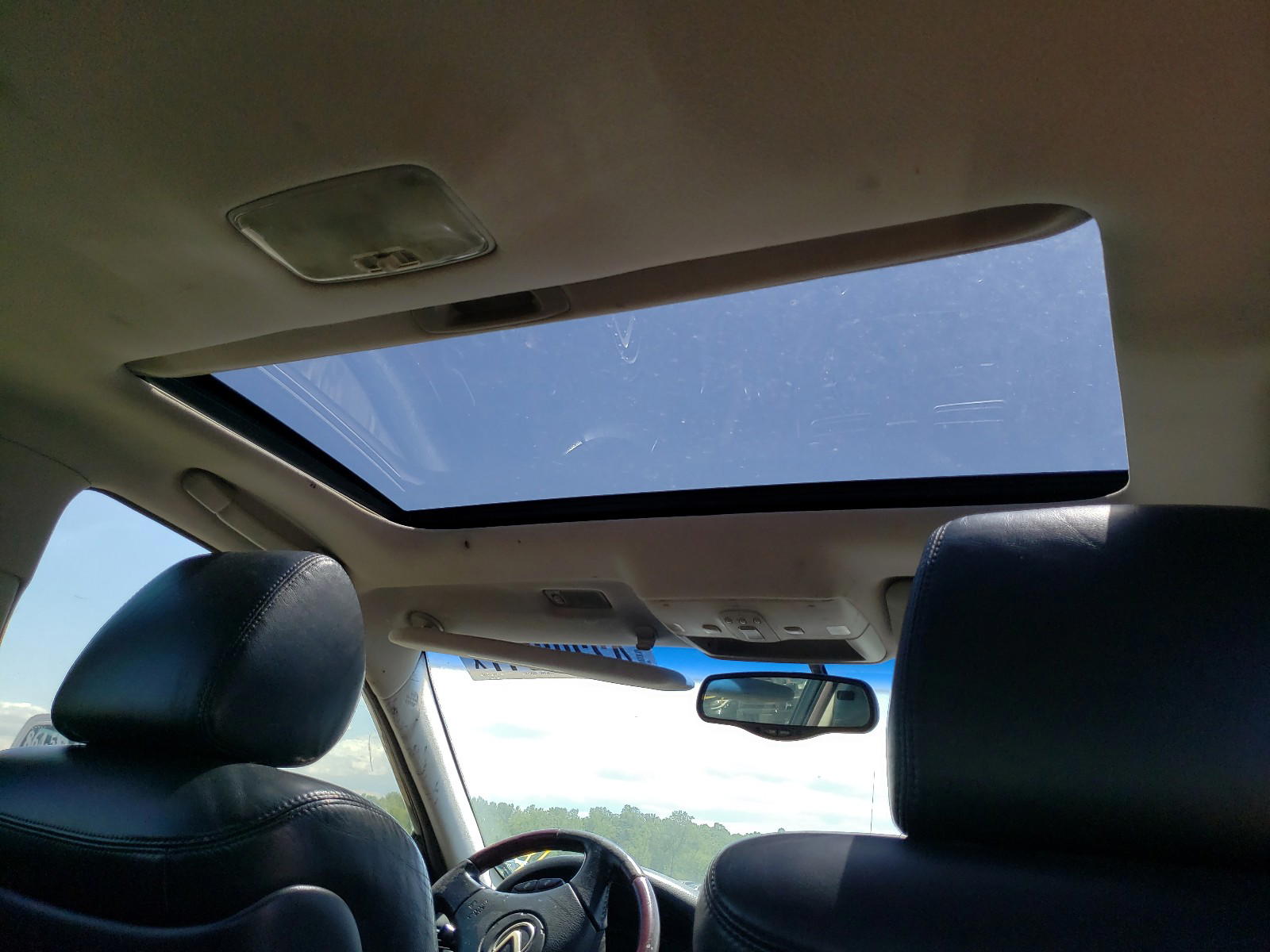 Photo 9 from auction – 2002 LEXUS ES 300 with VIN JTHBF30G620084333