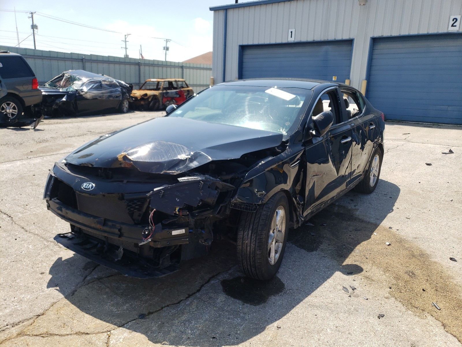 Photo 2 from auction – 2015 KIA OPTIMA LX with VIN 5XXGM4A72FG506667