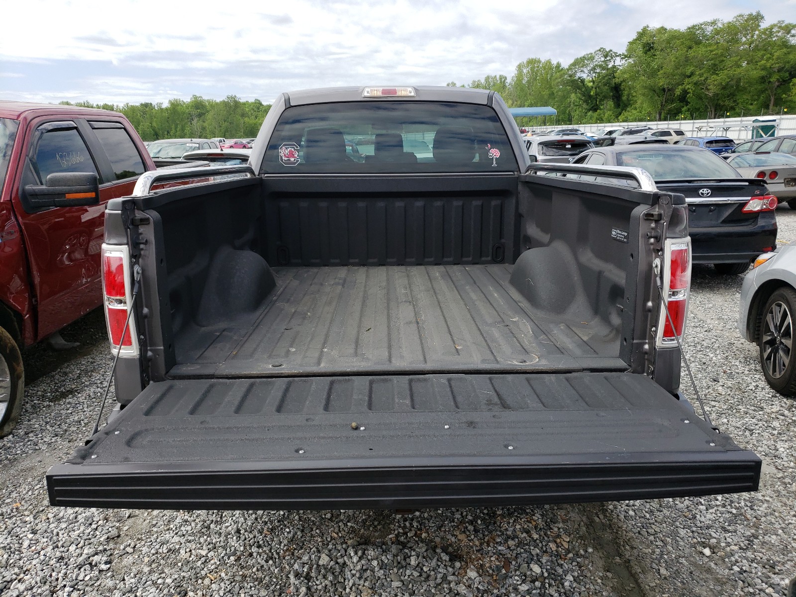 Photo 6 from auction – 2013 FORD F150 with VIN 1FTMF1CF7DKG39556