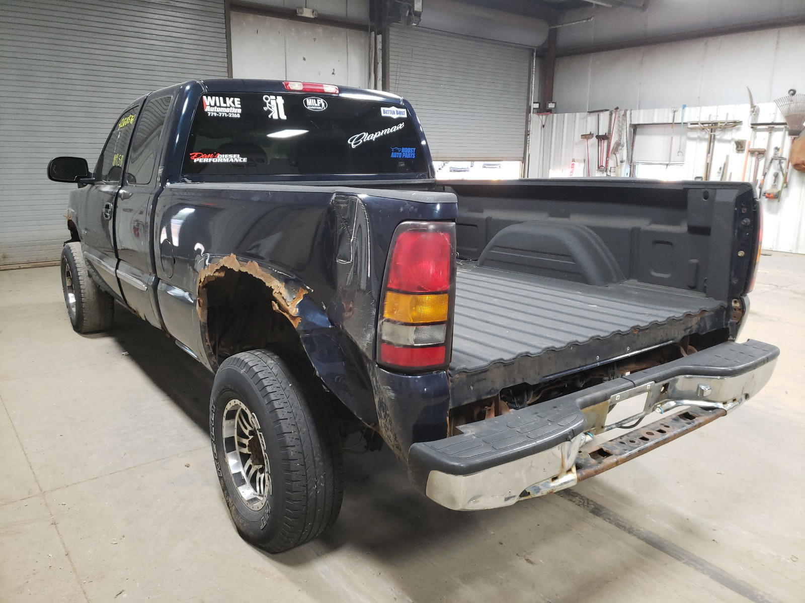 Photo 3 from auction – 2007 GMC SIERRA K25 with VIN 1GTHK29D27E187480