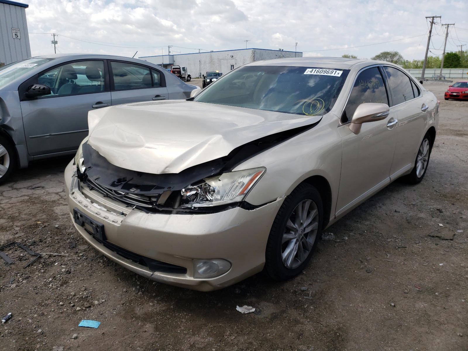 Photo 2 from auction – 2011 LEXUS ES 350 with VIN JTHBK1EG0B2428879