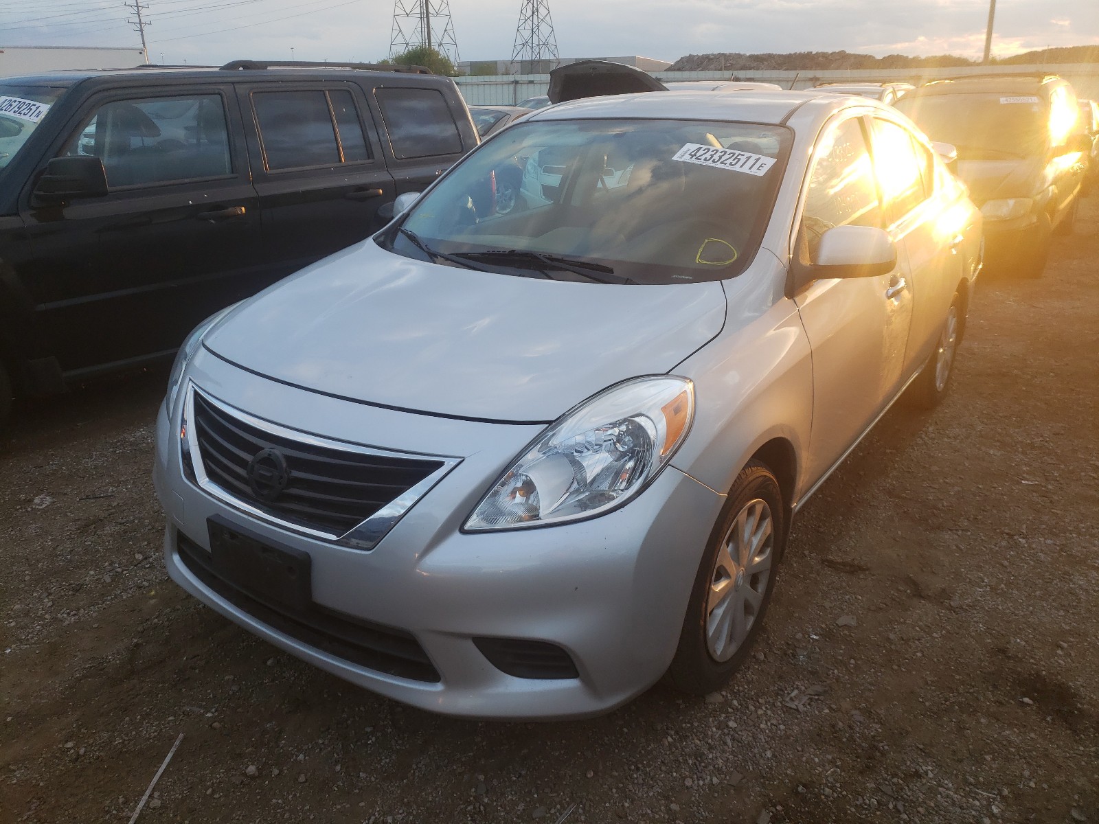 صورة رقم 2 من المزاد - 2014 NISSAN VERSA S مع VIN 3N1CN7AP1EL862806