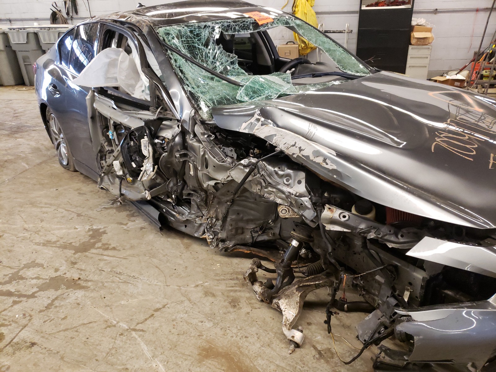 Photo 9 from auction – 2015 INFINITI Q50 BASE with VIN JN1BV7AR0FM415534