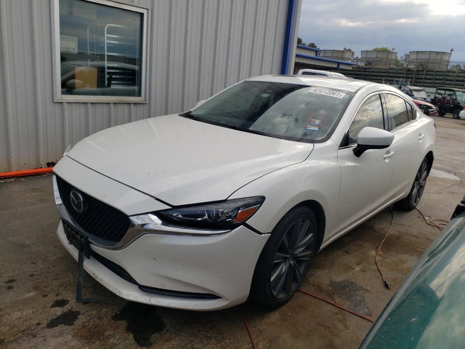 Photo 2 from auction – 2018 MAZDA 6 TOURING with VIN JM1GL1VM2J1305843
