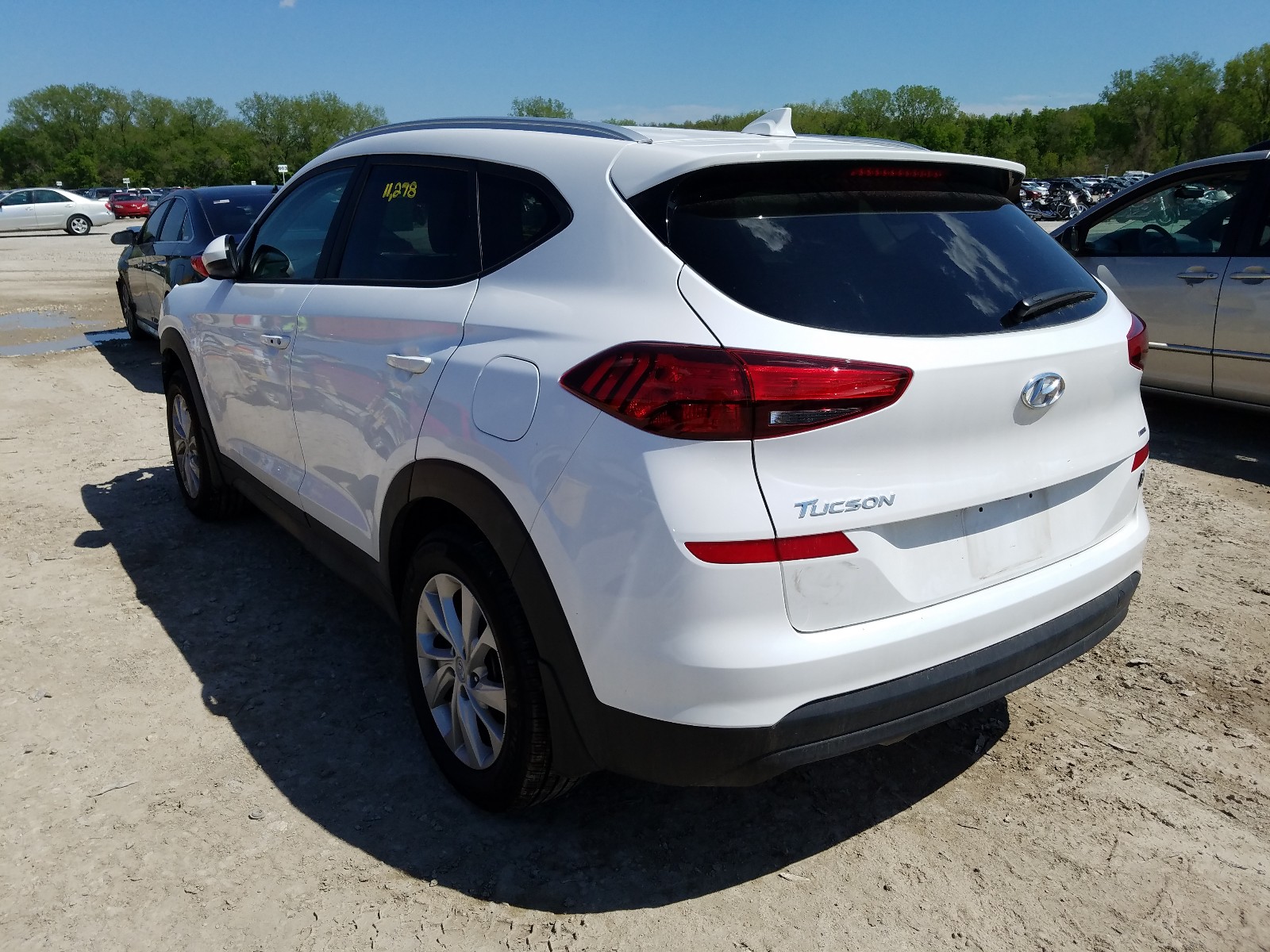 Photo 3 from auction – 2020 HYUNDAI TUCSON LIM with VIN KM8J3CA48LU231235