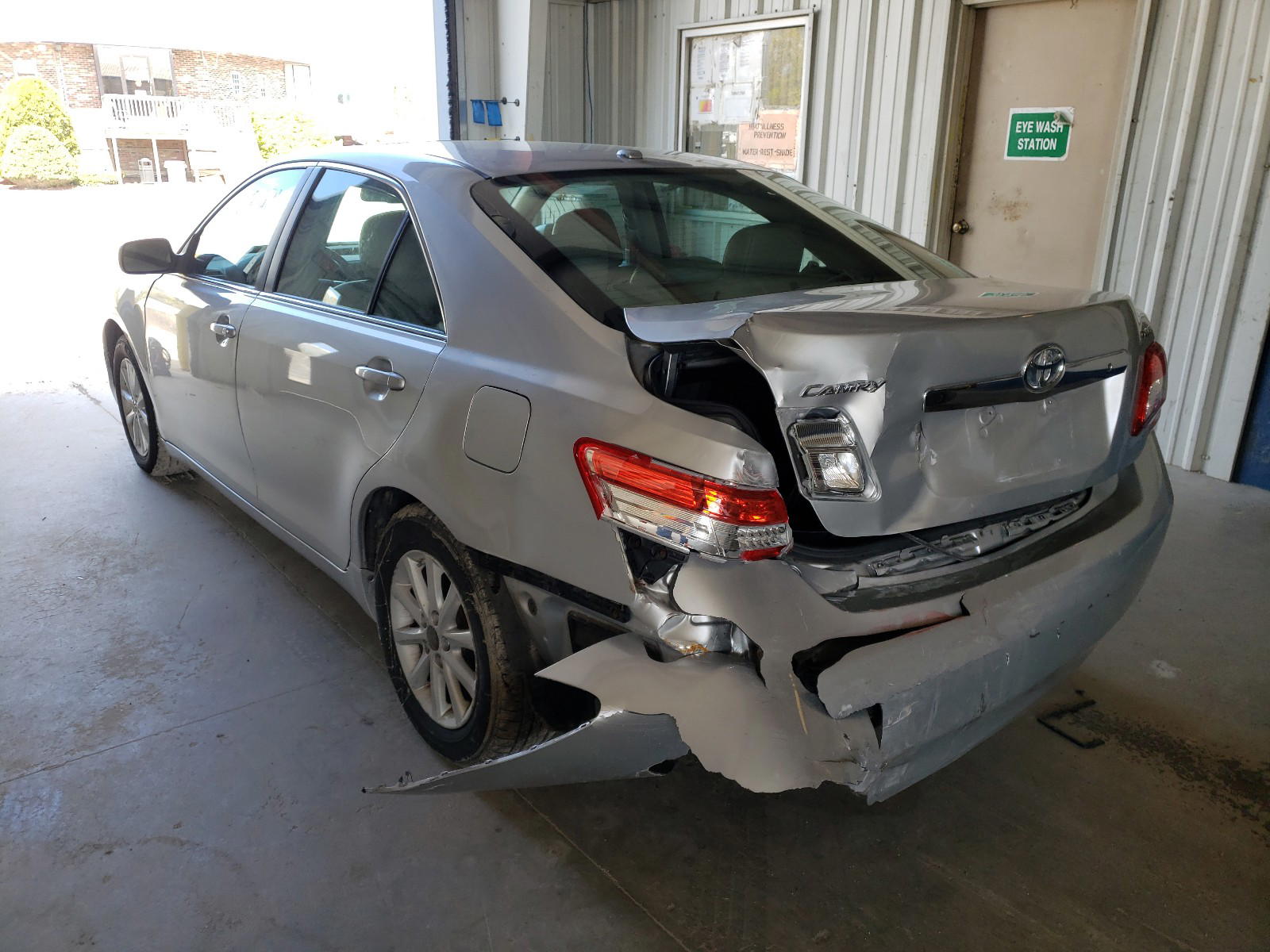 Photo 3 from auction – 2010 TOYOTA CAMRY BASE with VIN 4T4BF3EK2AR037811