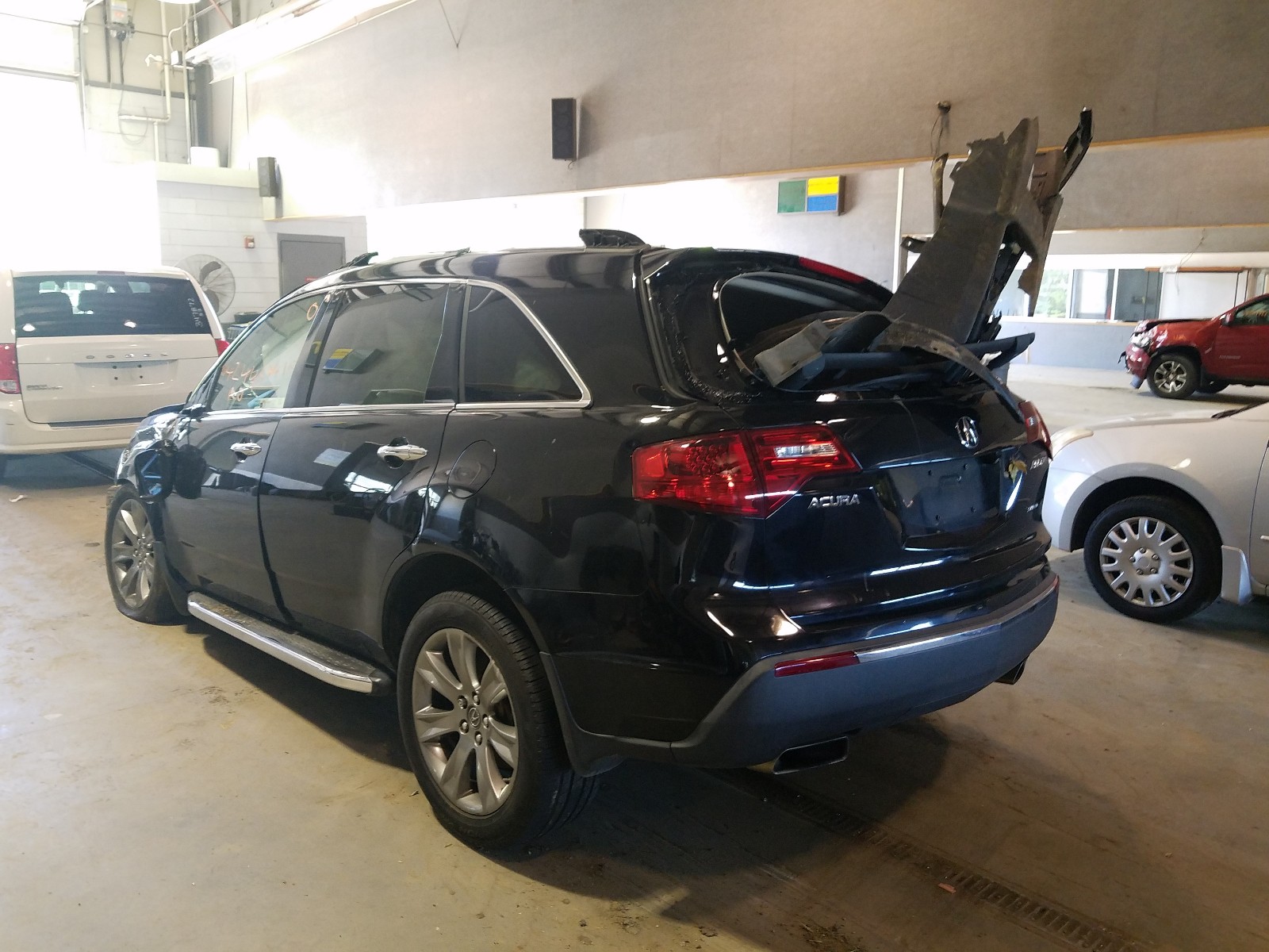 Photo 3 from auction – 2011 ACURA MDX ADVANC with VIN 2HNYD2H73BH532078