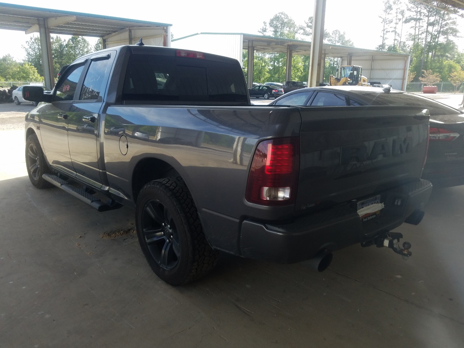 Photo 3 from auction – 2017 RAM 1500 SPORT with VIN 1C6RR6HT0HS622247