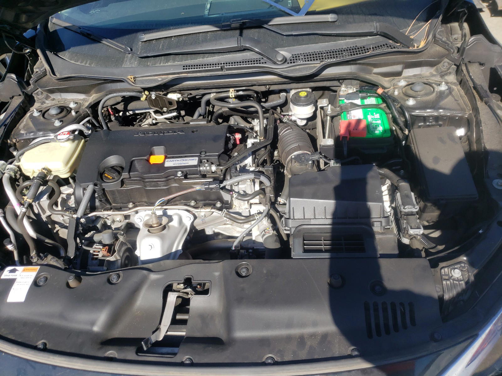 Photo 7 from auction – 2016 HONDA CIVIC with VIN 19XFC2F84GE213397