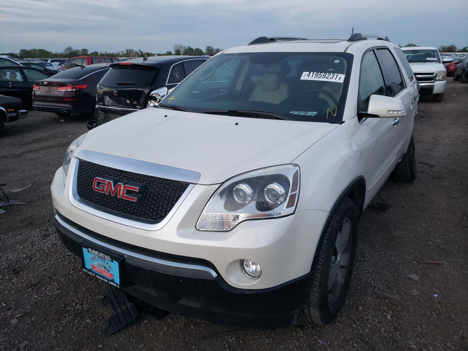 Photo 2 from auction – 2012 GMC ACADIA SLT with VIN 1GKKVRED1CJ179355