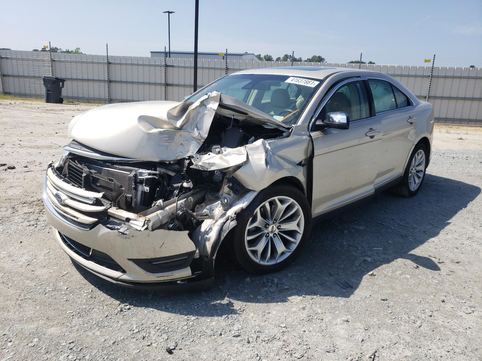 Photo 2 from auction – 2018 FORD TAURUS with VIN 1FAHP2F88JG128234
