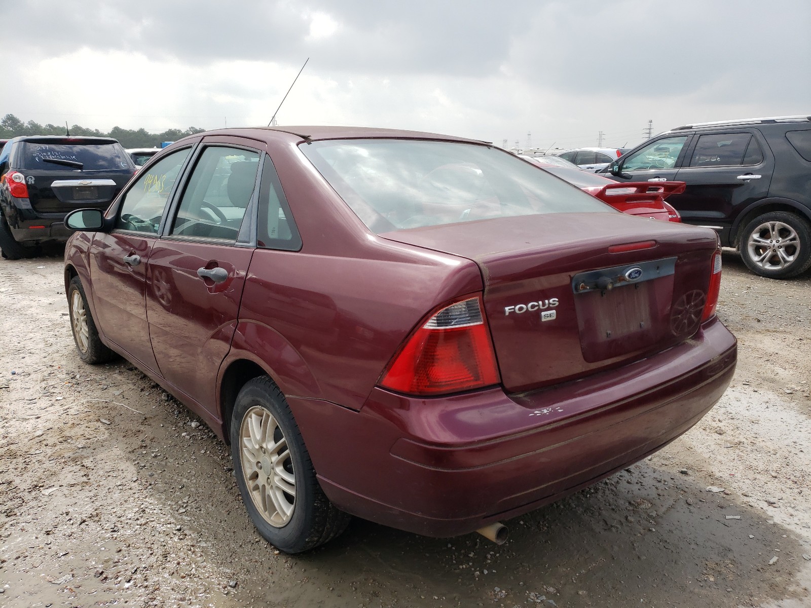 Photo 3 from auction – 2007 FORD FOCUS ZX4 with VIN 1FAFP34NX7W357521