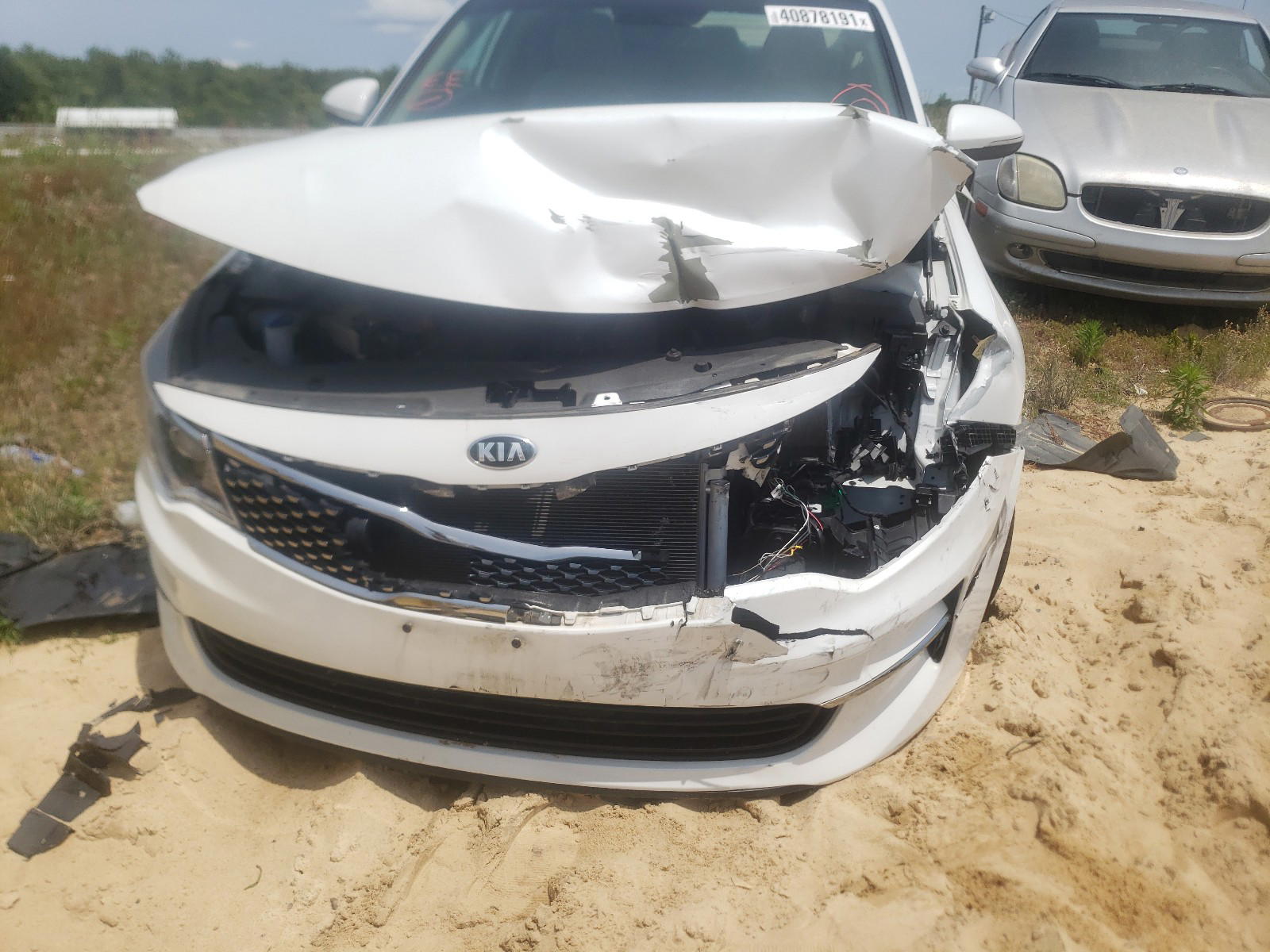 Photo 9 from auction – 2016 KIA OPTIMA EX with VIN 5XXGU4L37GG013000
