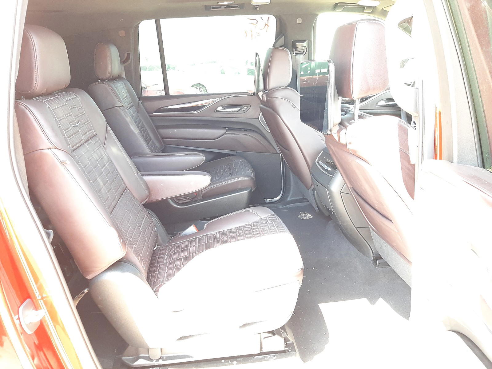 Photo 6 from auction – 2021 CADILLAC ESCALADE E with VIN 1GYS3RKL1MR166941