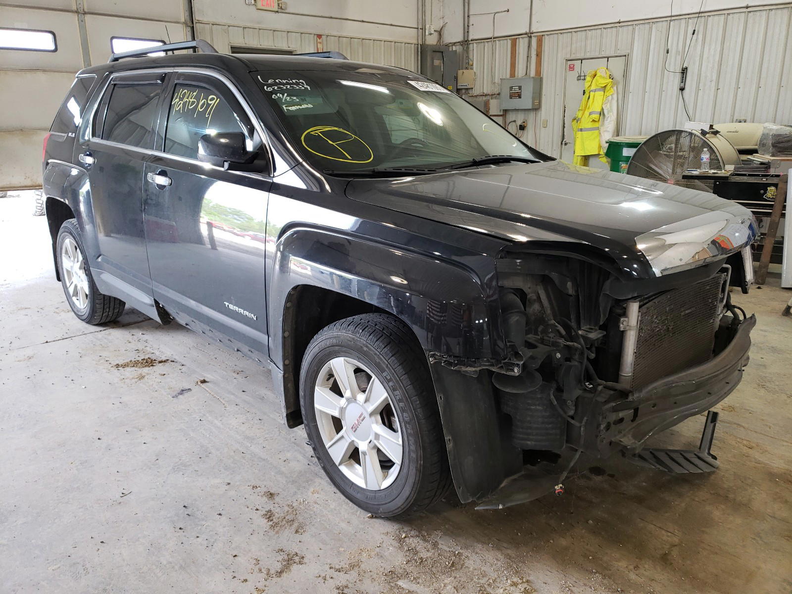 GMC TERRAIN SL 2011 with VIN 2CTALMEC2B6471331 - Photo from auction