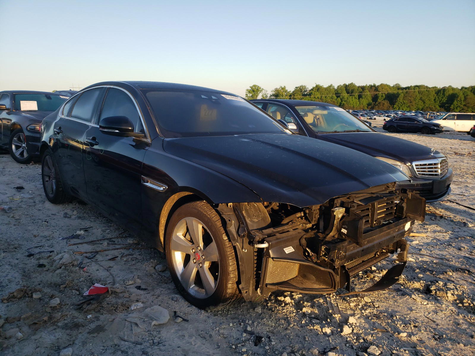 JAGUAR XF 2018 with VIN SAJBS4FX8JCY71180 - Photo from auction