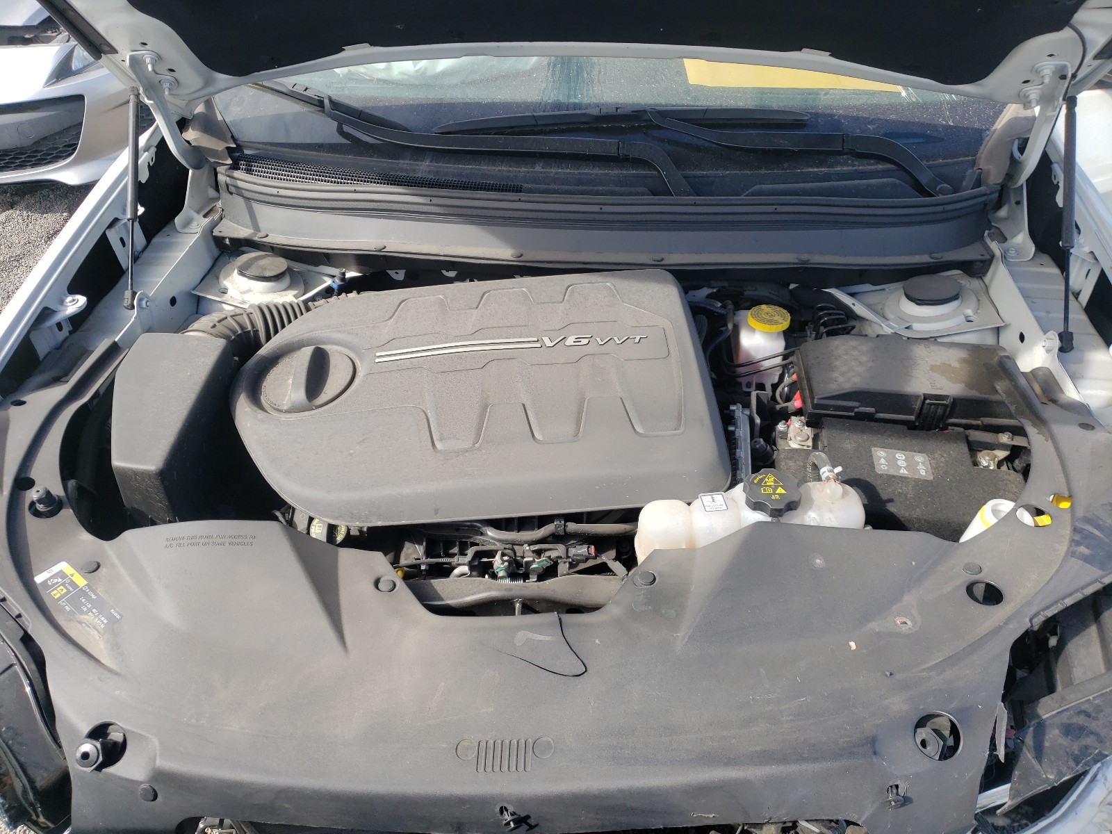 Photo 7 from auction – 2019 JEEP CHEROKEE L with VIN 1C4PJMLX1KD306843