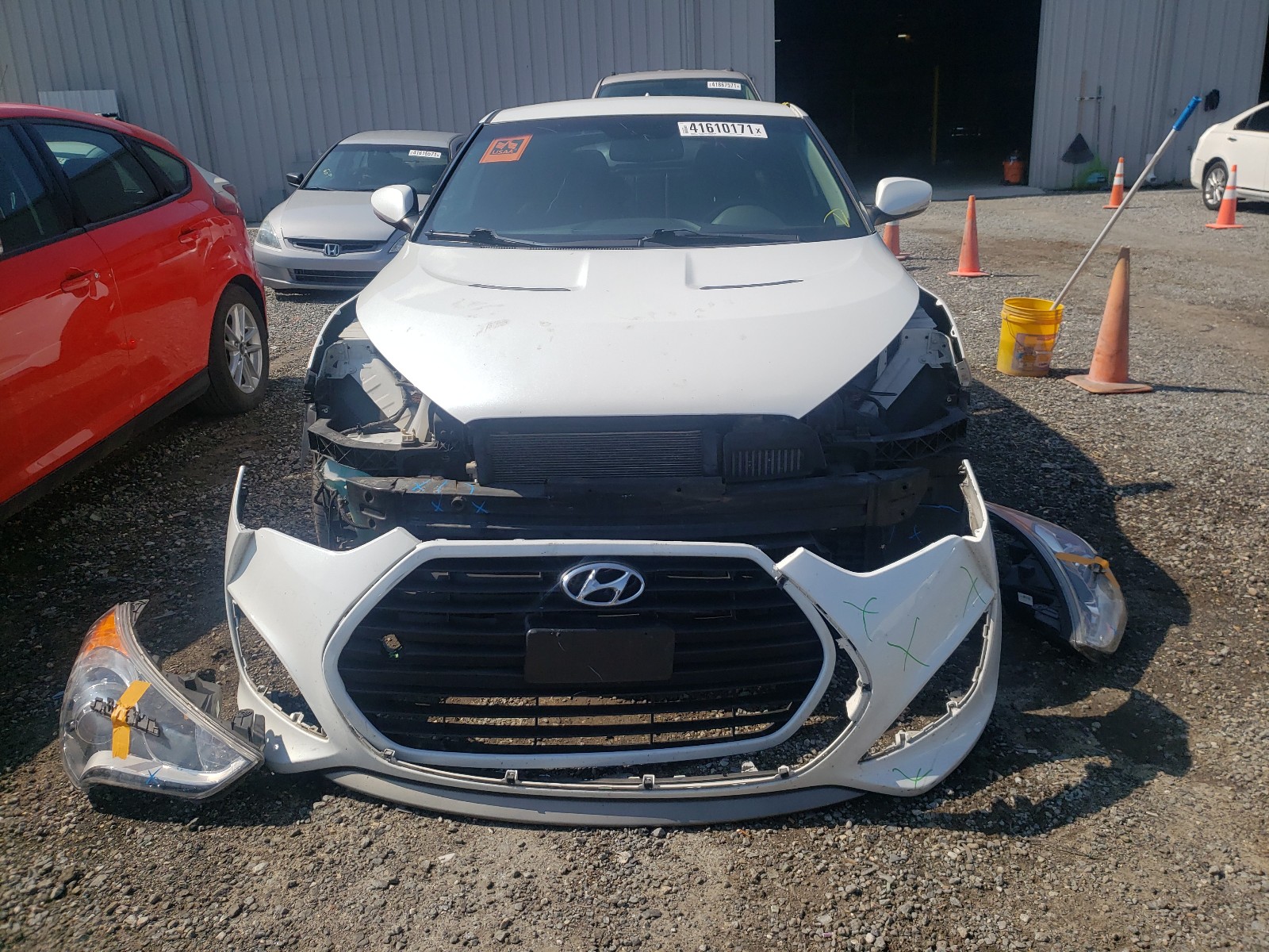 Photo 9 from auction – 2013 HYUNDAI VELOSTER T with VIN KMHTC6AE3DU134707