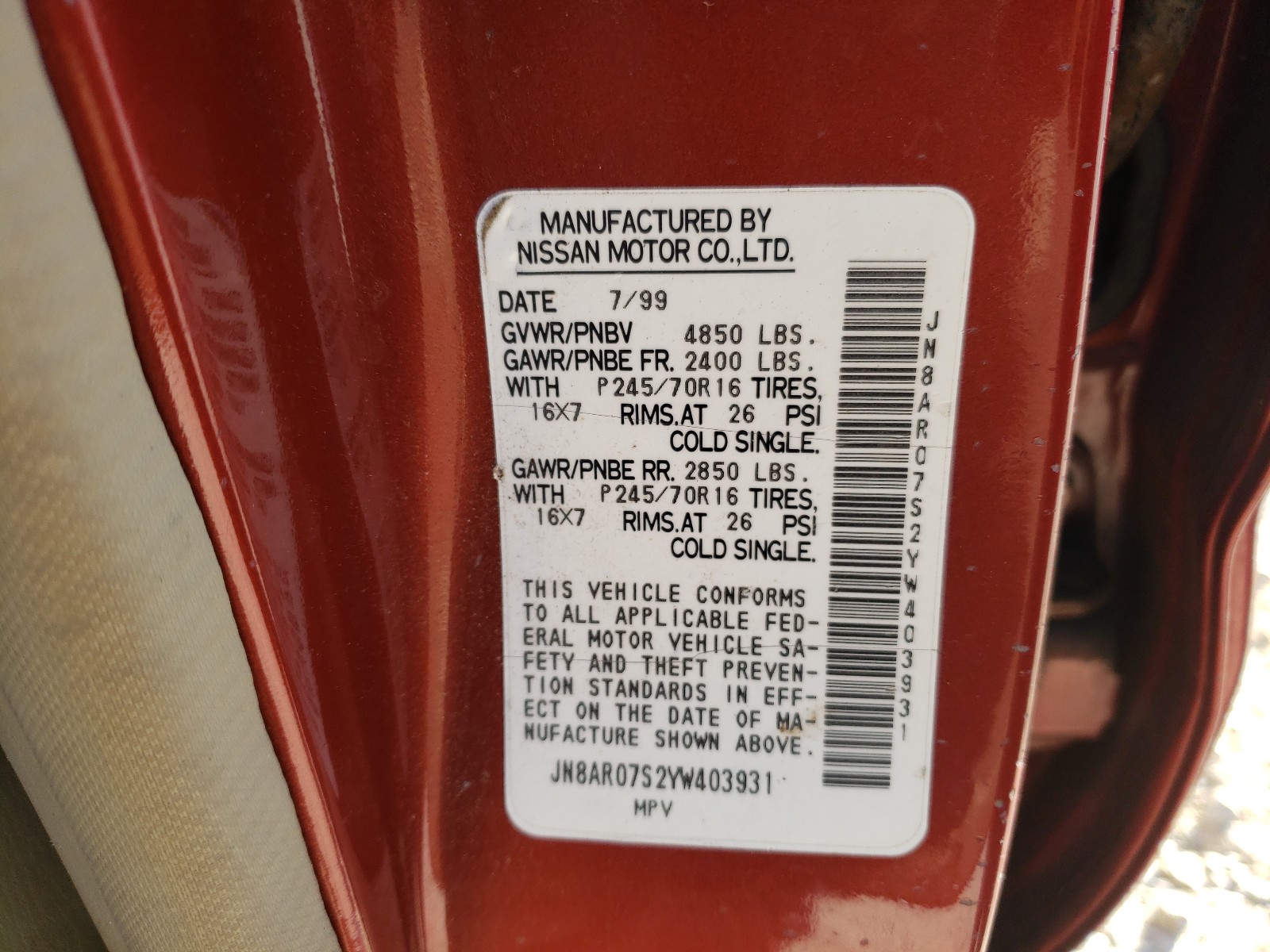 Photo 10 from auction – 2000 NISSAN PATHFINDER with VIN JN8AR07S2YW403931