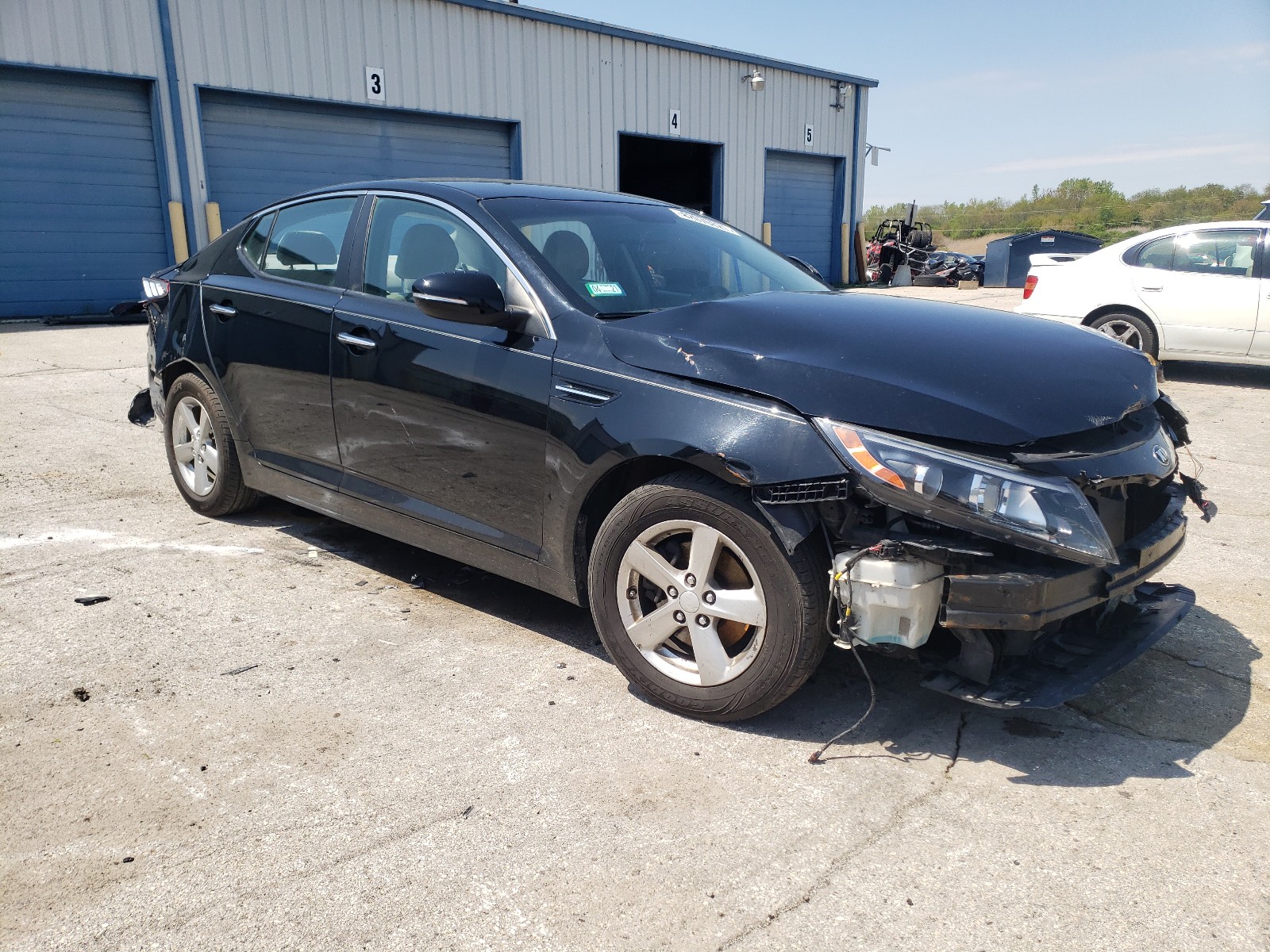 Photo 1 from auction – 2015 KIA OPTIMA LX with VIN 5XXGM4A72FG506667