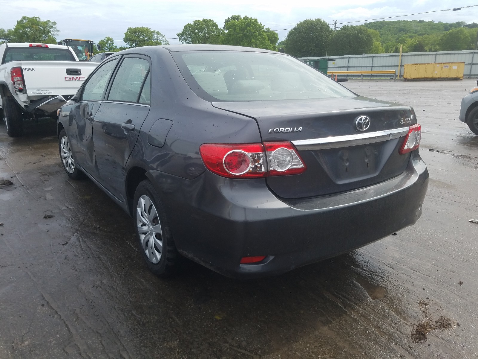 Photo 3 from auction – 2013 TOYOTA COROLLA BA with VIN JTDBU4EE9DJ118587