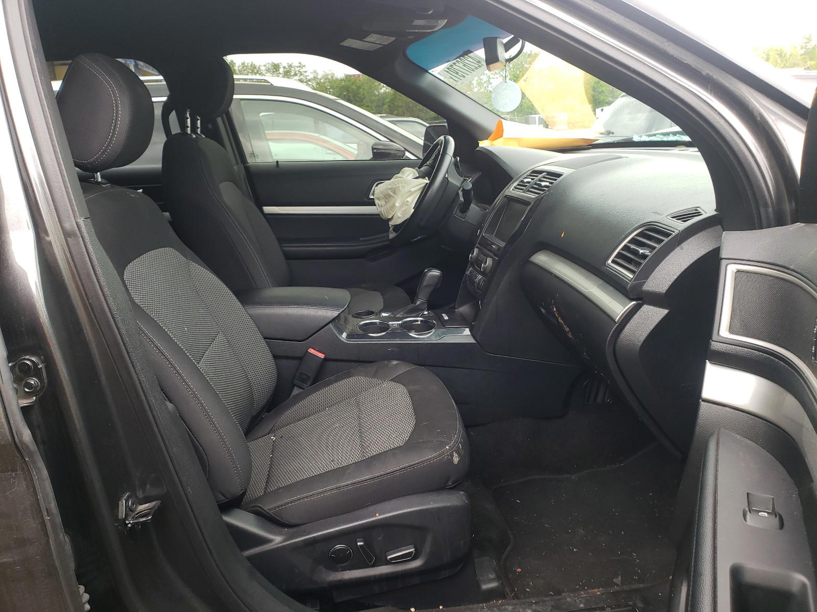 Photo 5 from auction – 2016 FORD EXPLORER X with VIN 1FM5K7DHXGGB35430