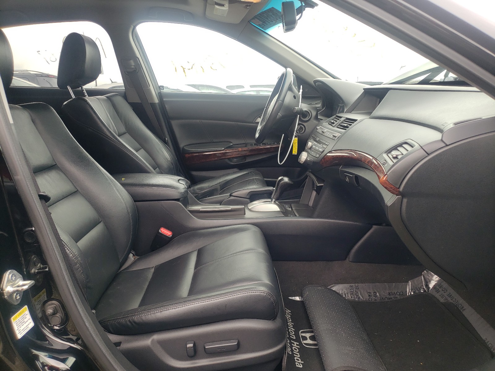 Photo 5 from auction – 2012 HONDA CROSSTOUR with VIN 5J6TF1H58CL001234