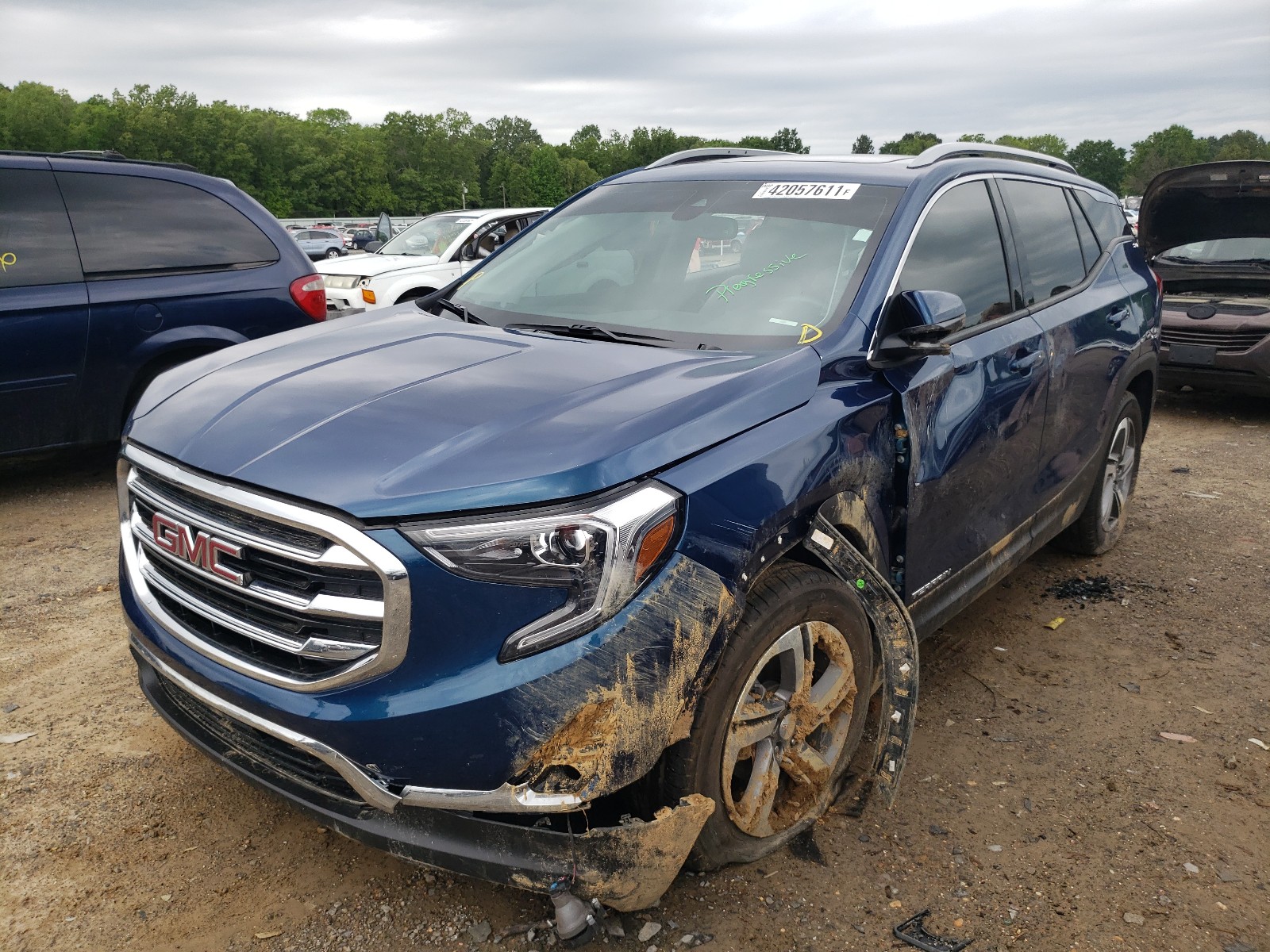 Photo 2 from auction – 2020 GMC TERRAIN SL with VIN 3GKALPEV8LL287477