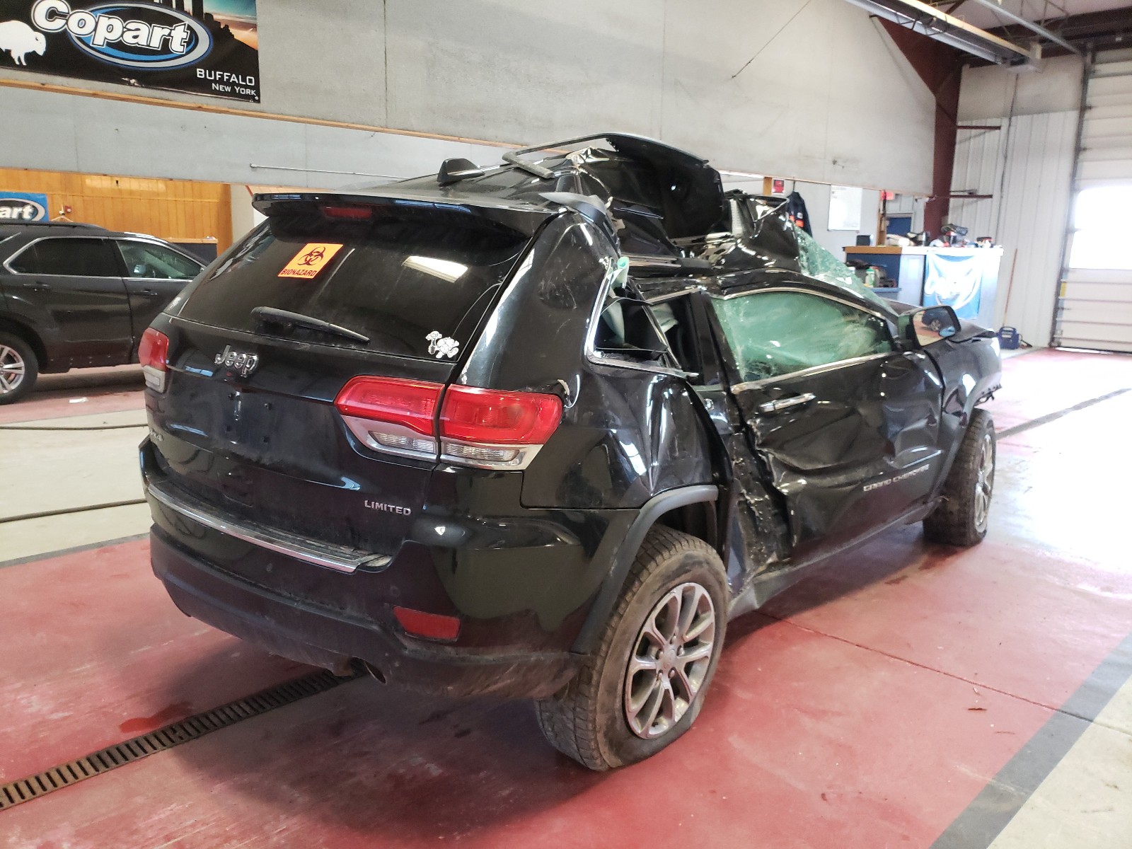 Photo 4 from auction – 2016 JEEP GRAND CHER with VIN 1C4RJFBG1GC488675