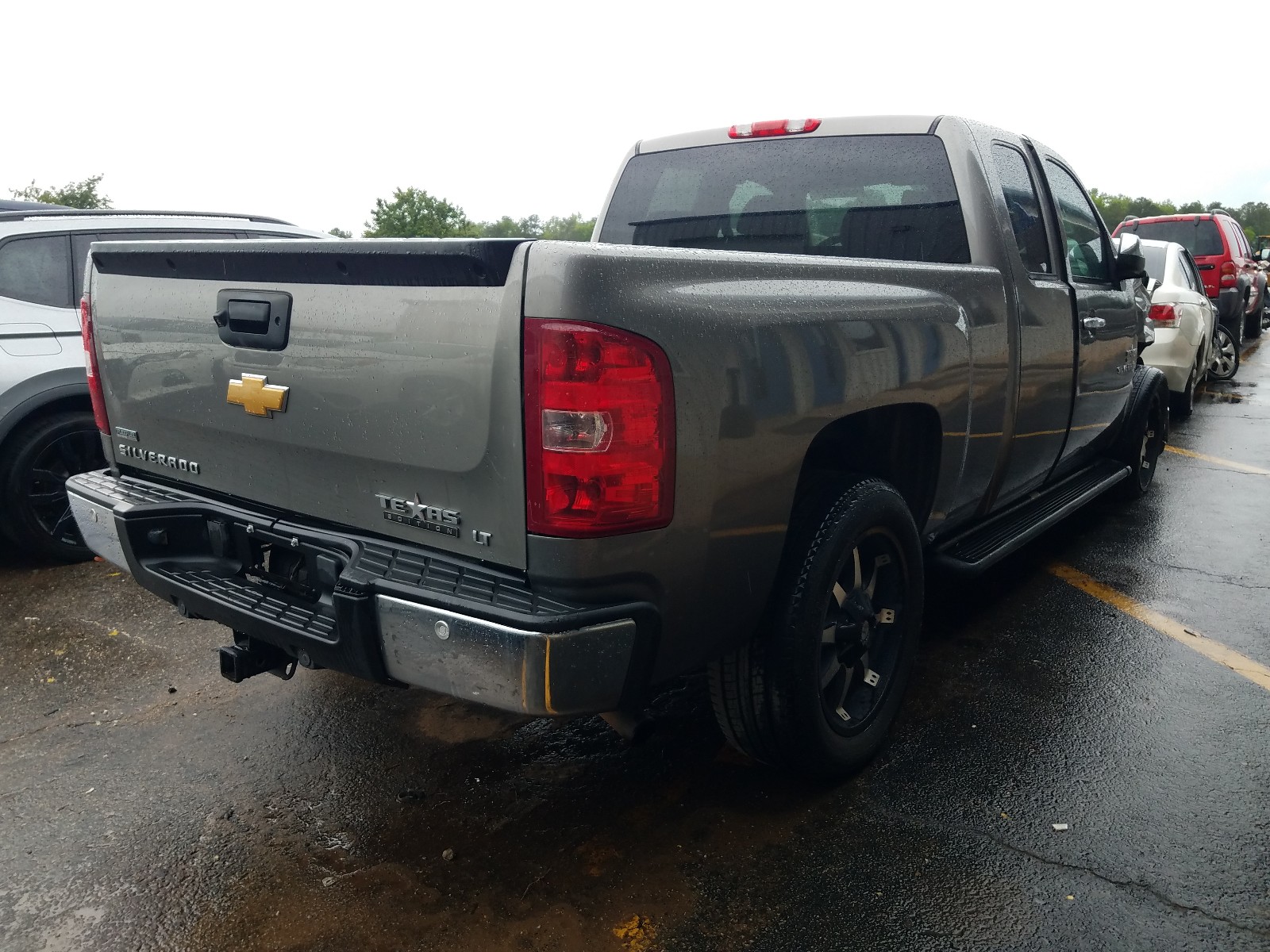 Photo 4 from auction – 2012 CHEVROLET SILVERADO with VIN 1GCRCSE07CZ221730