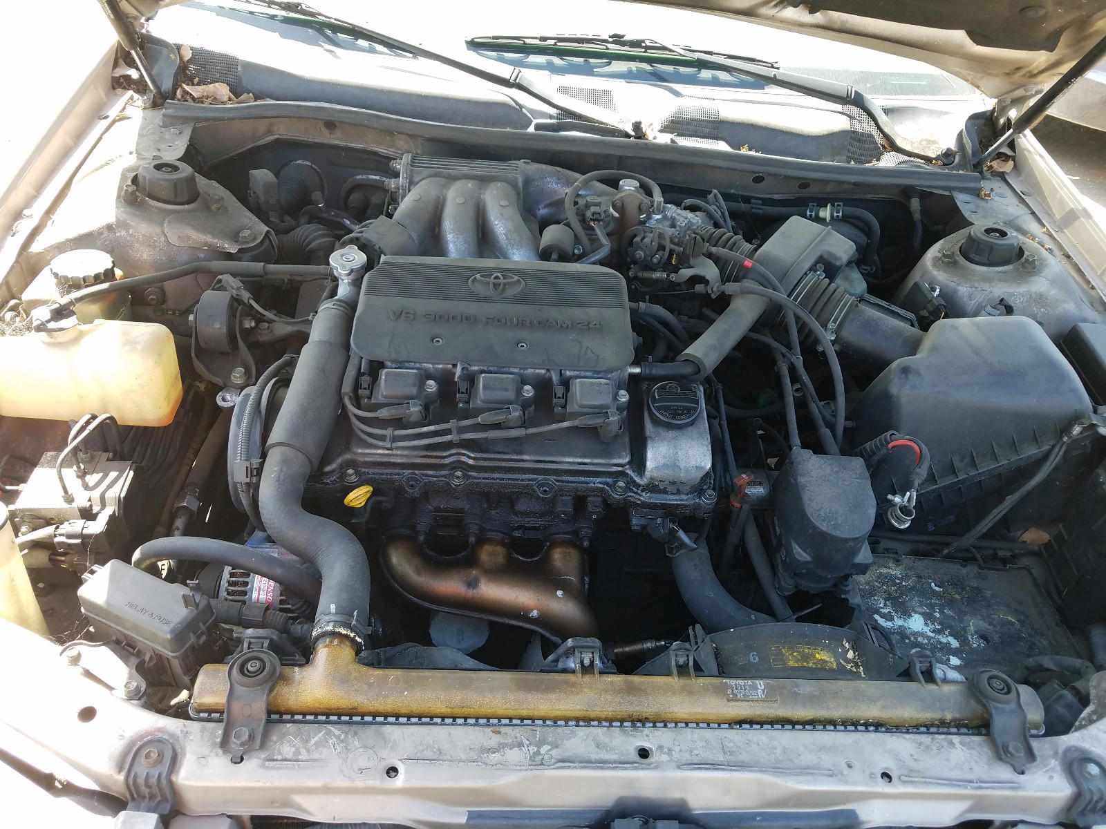 Photo 7 from auction – 2001 TOYOTA CAMRY CE with VIN JT2BF22K310318142