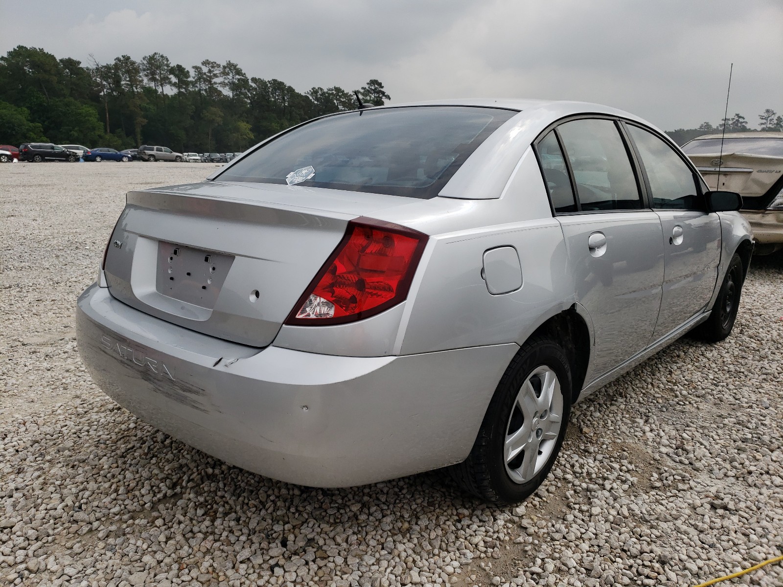 Photo 4 from auction – 2007 SATURN ION LEVEL with VIN 1G8AJ55FX7Z196766
