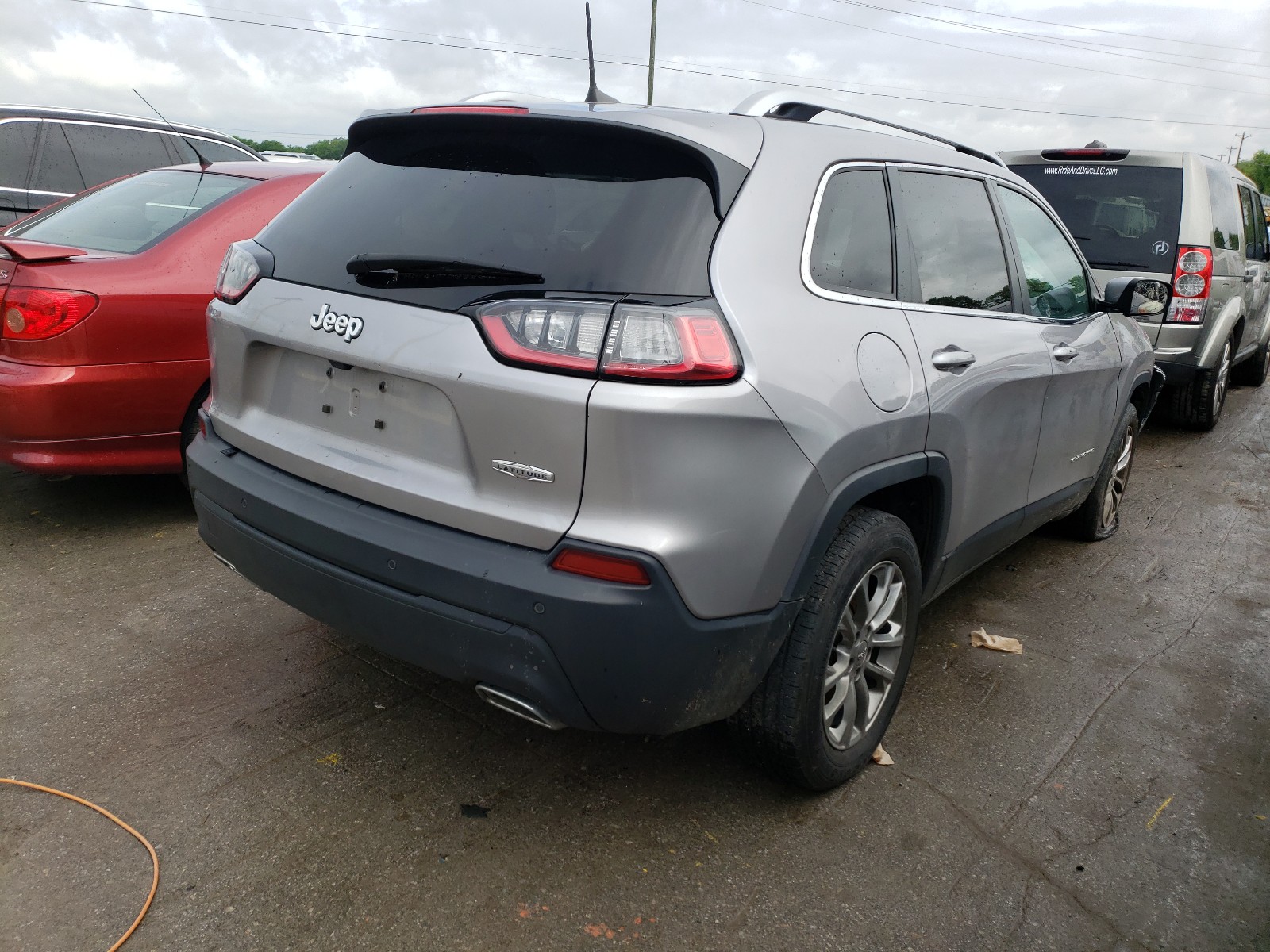 Photo 4 from auction – 2019 JEEP CHEROKEE L with VIN 1C4PJLLX5KD264459