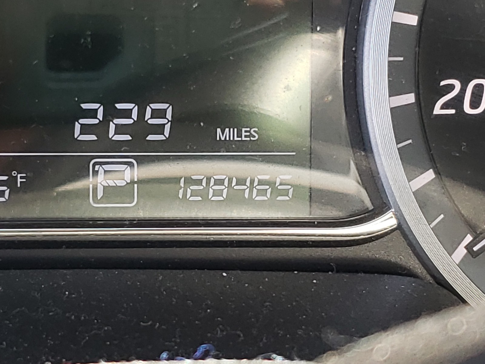 Photo 8 from auction – 2013 NISSAN SENTRA S with VIN 3N1AB7AP5DL738522