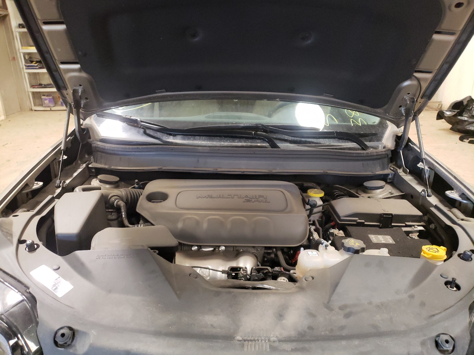 Photo 7 from auction – 2019 JEEP CHEROKEE L with VIN 1C4PJMCBXKD386390