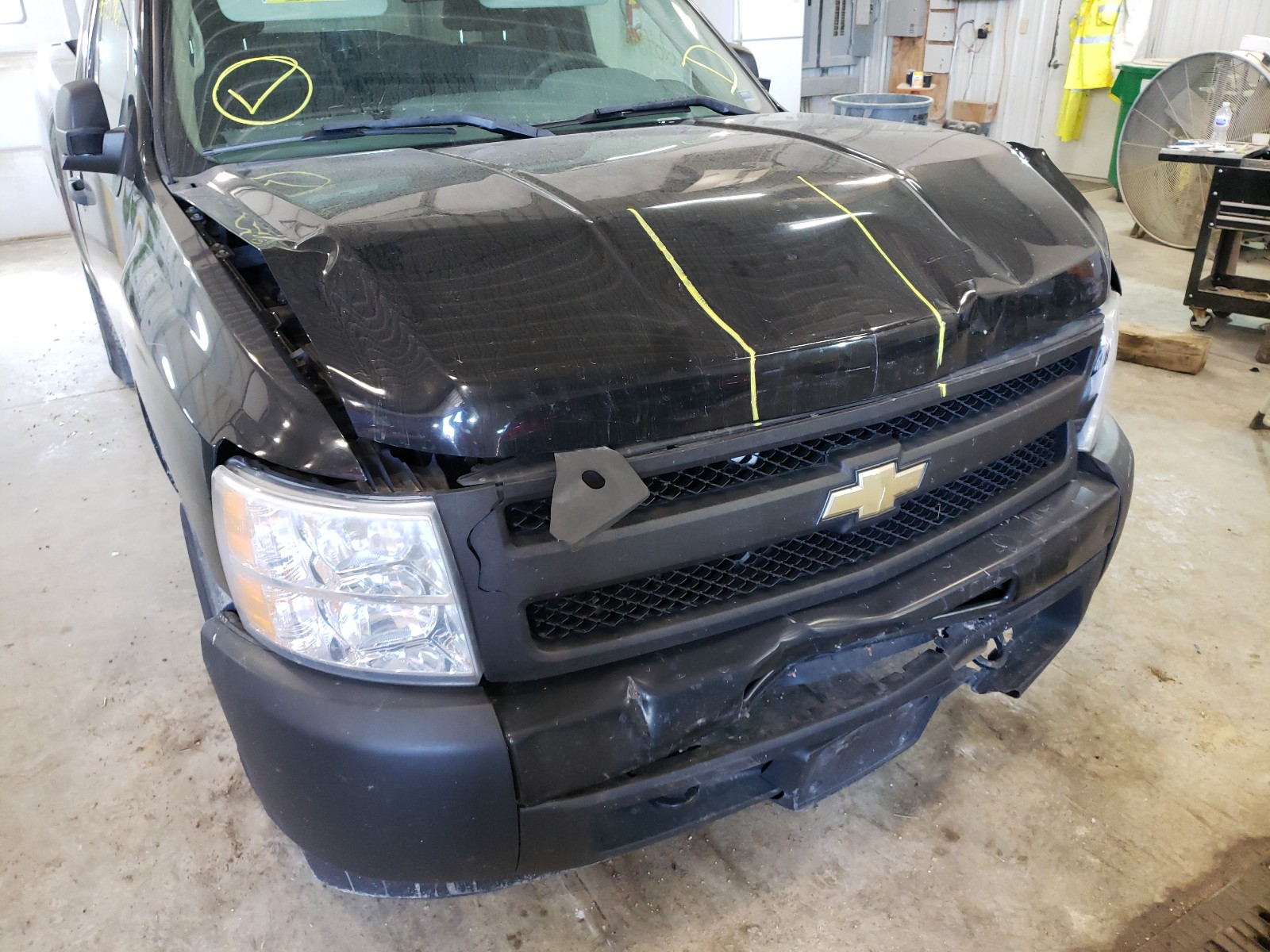 Photo 9 from auction – 2011 CHEVROLET SILVERADO with VIN 1GCNCPEXXBZ177004