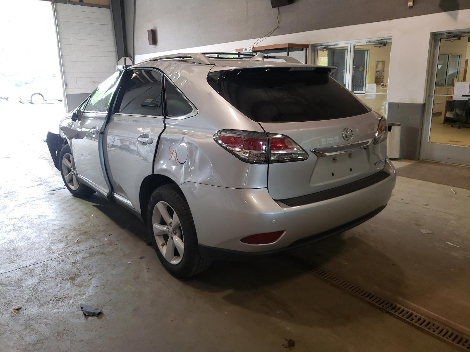 Photo 3 from auction – 2015 LEXUS RX 350 BAS with VIN 2T2BK1BAXFC341494