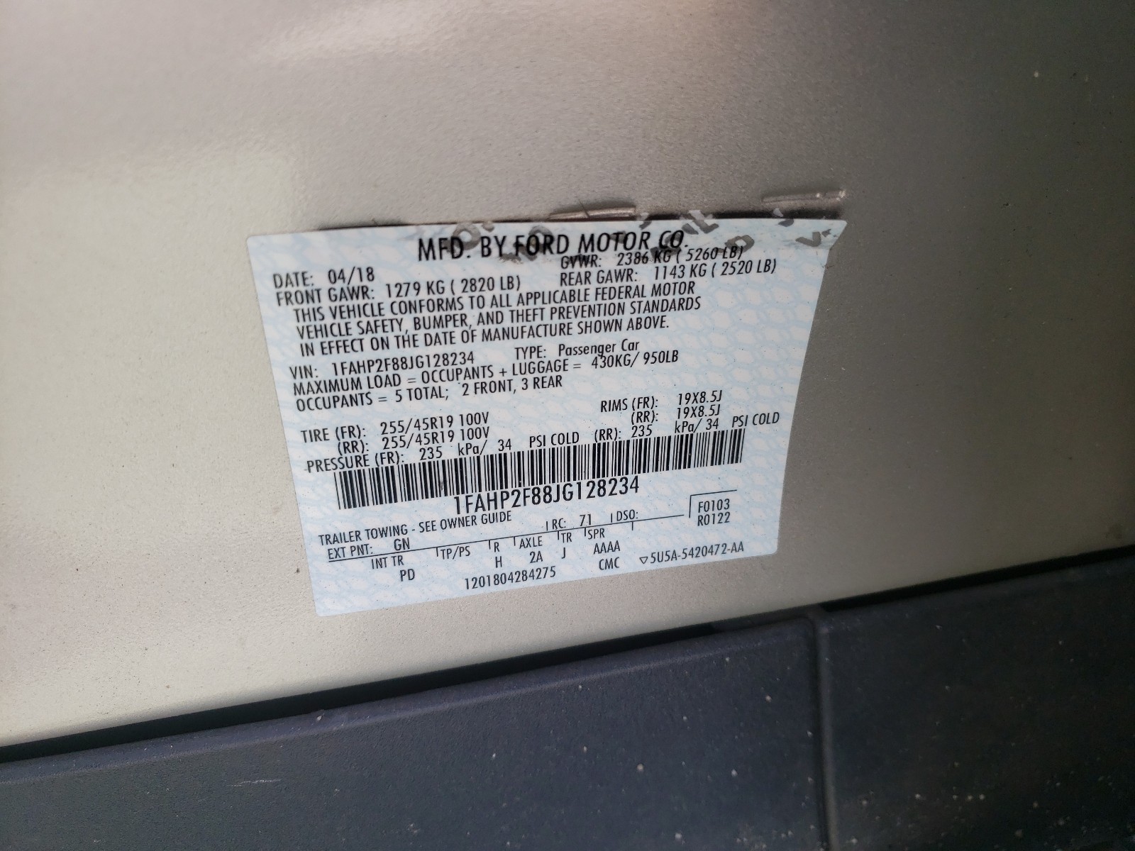 Photo 10 from auction – 2018 FORD TAURUS with VIN 1FAHP2F88JG128234