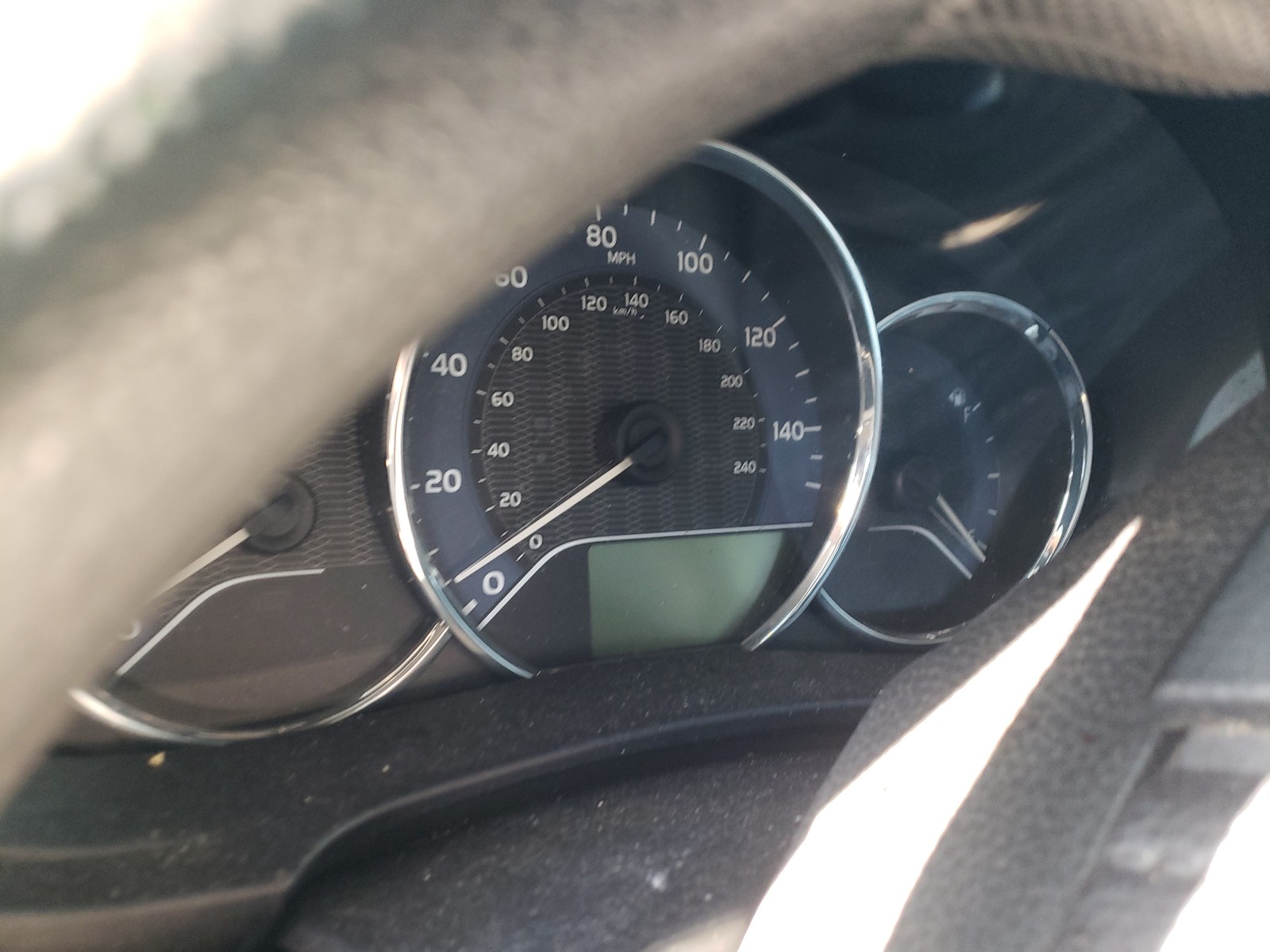 Zdjęcie 8 z aukcji – 2016 TOYOTA COROLLA L z VIN 2T1BURHE6GC615010