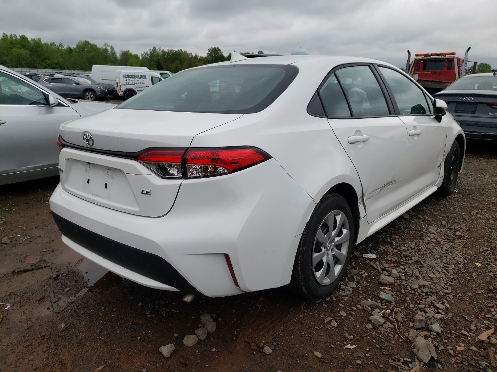 Photo 4 from auction – 2020 TOYOTA COROLLA LE with VIN 5YFEPRAE0LP072584