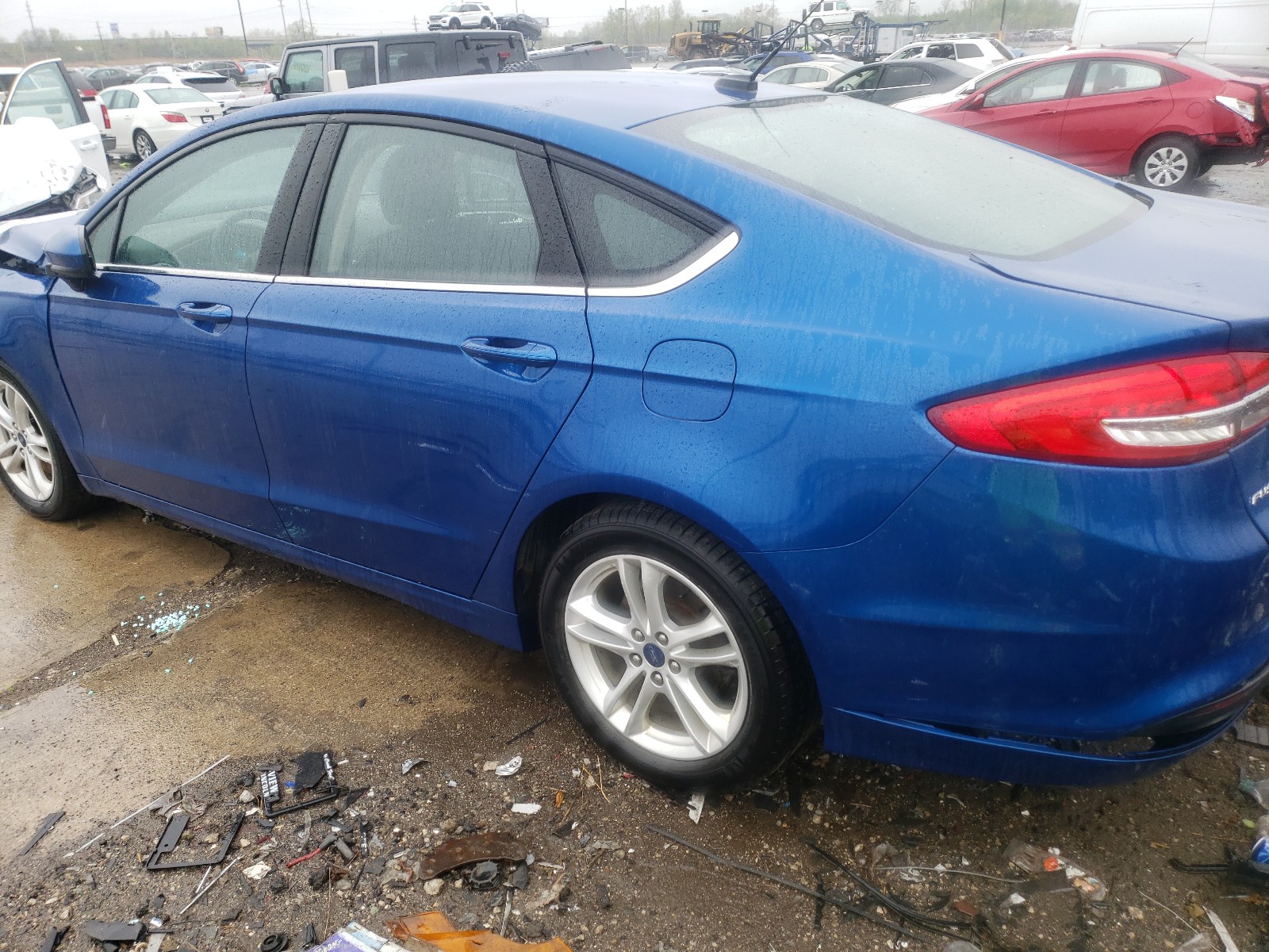 Photo 3 from auction – 2018 FORD FUSION SE with VIN 3FA6P0HDXJR185677